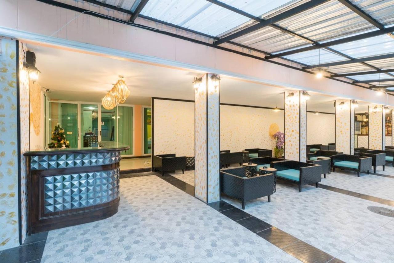 Blueskyhouse Patong Hotel Exterior photo