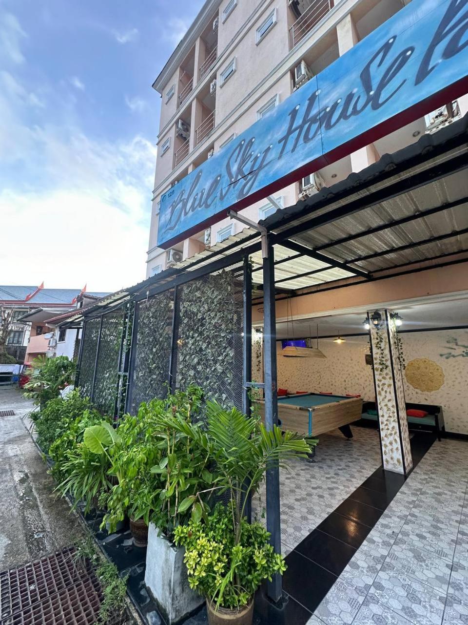 Blueskyhouse Patong Hotel Exterior photo